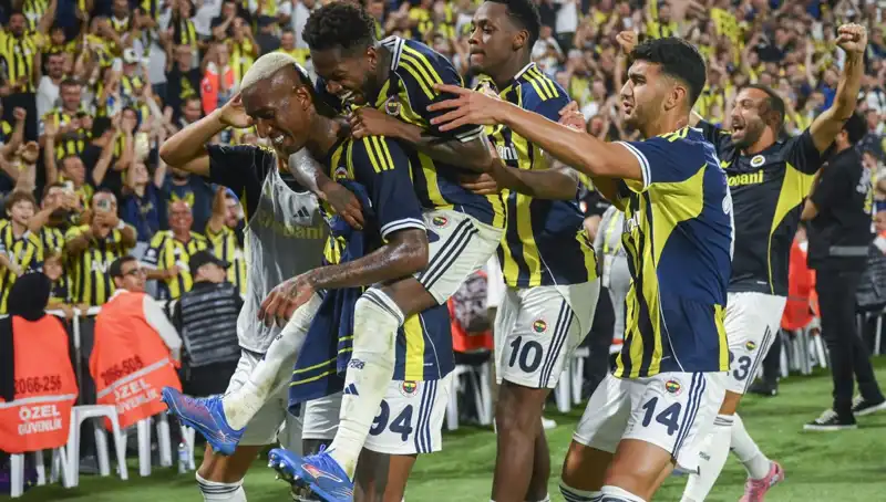 Fenerbahçe'nin Tur Gelirleri: Başarılar Kasa Dolduruyor