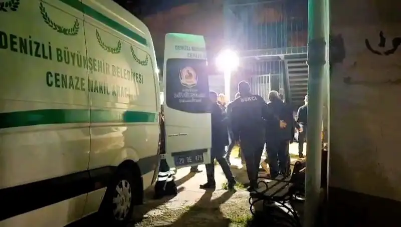 Yem Karma Makinesine Düşen Besicinin Üzücü Ölümü