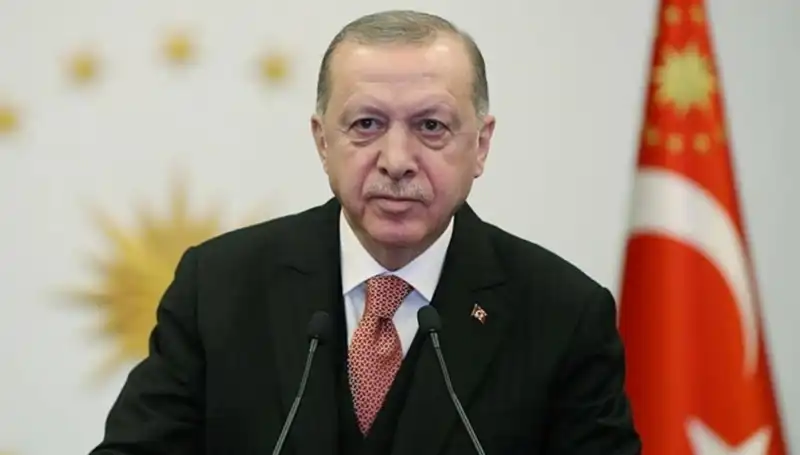 Cumhurbaşkanı Erdoğan, NATO Zirvesi'nde Türkiye'nin Stratejik Vizyonunu Paylaşıyor