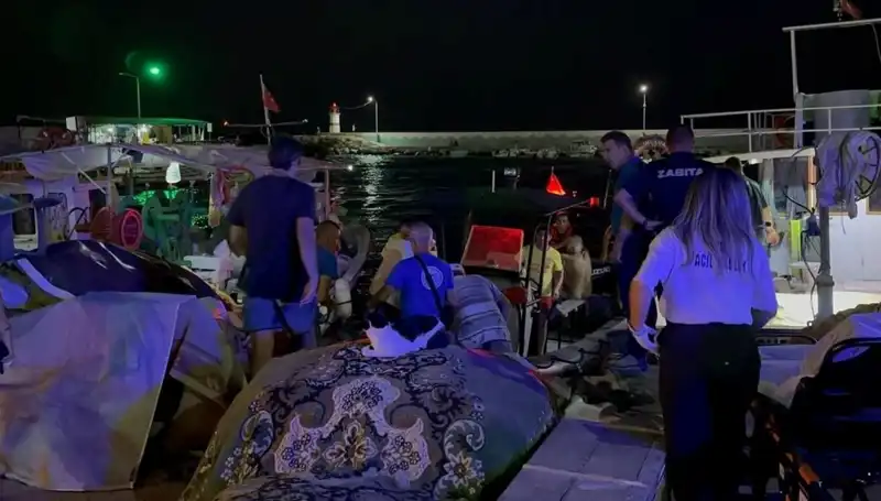 Balıkesir'de 75 Yaşındaki Adam Denizde Kayıp, Arama Kurtarma Ekipleri Seferber Oldu