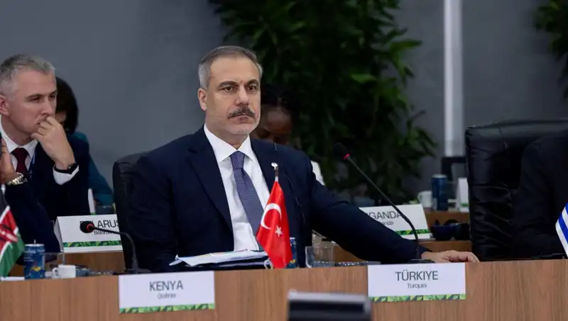 Bakan Fidan BRICS Zirvesinde: Yapay Zeka İçin Tedbirler Alınmalı!