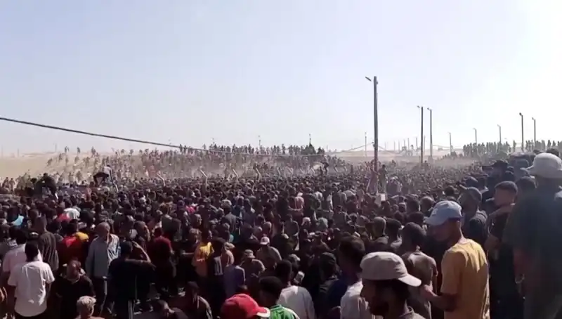 Gazze'de Yardım Dağıtım Noktasına Saldırı: 26 Kurban Var