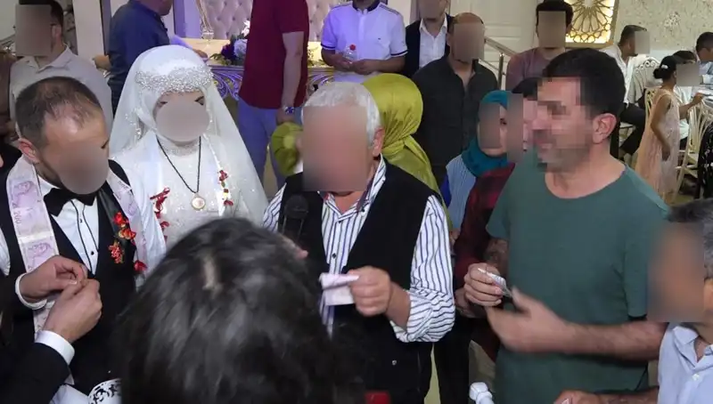 Davetsiz Düğün Misafiri: Pasta Yedi, Takıları Çaldı ve Yakalandı!
