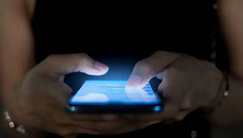 Narsisizmin Yeni Belirtisi: Telefon Bağımlılığı Üzerine Şok Edici İstatistikler