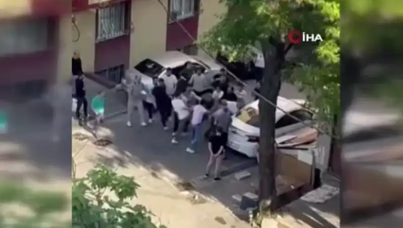 Madde Bağımlılığıyla Mücadelede Yeni Bir Yöntem: Meydan Dayakları ve Etkileri