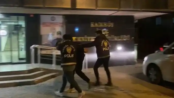 Galatasaray Taraftarına Saldırı: Şüpheli Kısa Sürede Yakalandı