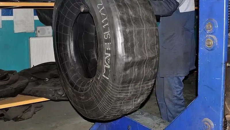 Trafikte Kaplama Lastik Kullanımı: Uzmanlar Tehlikenin Altını Çiziyor!