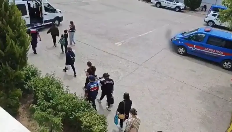Taylandlı Kadınlara Çalışma İzni Vaadiyle Fuhuşa Zorlanma Dalgası