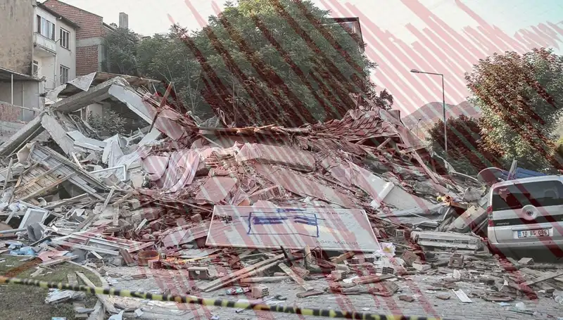 Sındırgı'da Beklenmedik Deprem: 4 Büyüklüğünde Sallantı Yaşandı!