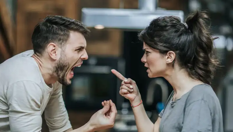 Flörtte Dikkat Edilmesi Gereken 7 Büyük Hata: Psikologlardan Uyarılar!