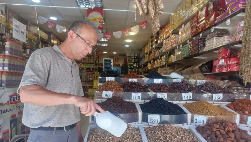 Bağışıklık Dostu Besinler: 2023'te Satışların Düşüşüne Neden Olan Faktörler