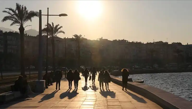 Hafta Sonu Hava Durumu Tahminleri: Sıcaklıklar Düşüyor mu?
