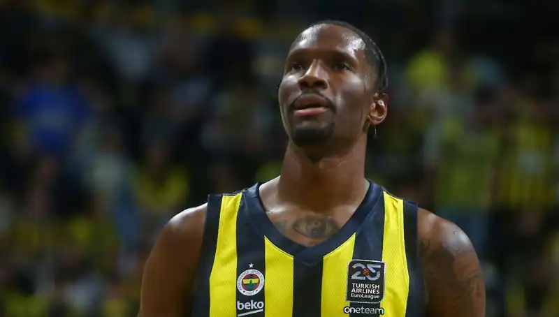 Nigel Hayes-Davis’in Yeni Takımı Belli Oldu: Futbolseverler Şaşkın!