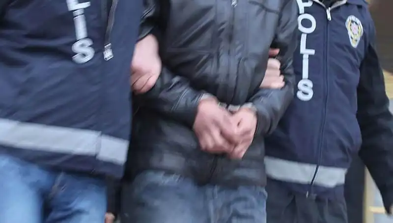 Erzincan'da Uyuşturucu Operasyonu: Çok Sayıda Gözaltı!