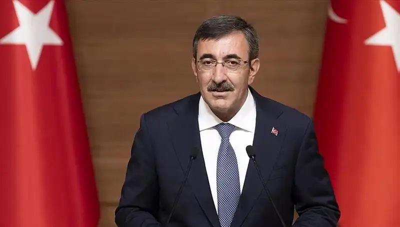 Anti-Semitizme Dikkat Çekti: Yılmaz'ın Avrupa Mesajı Büyüledi