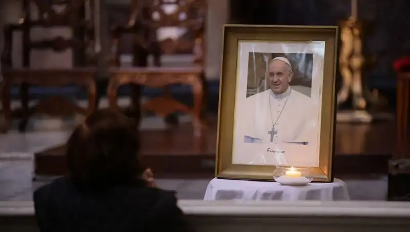 Papa Francis'in Vasiyeti Ortaya Çıktı: Cenaze Töreni Detayları Belli Oldu