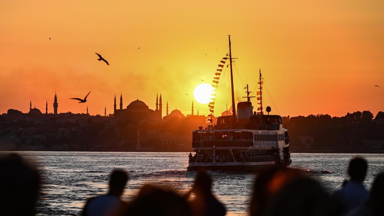 Türkiye'nin Turizm Geliri Rekor Kırdı!