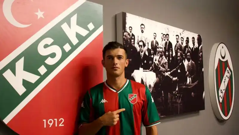 Karşıyaka'da Transfer Heyecanı: Yeni İsimler Aramıza Katılıyor