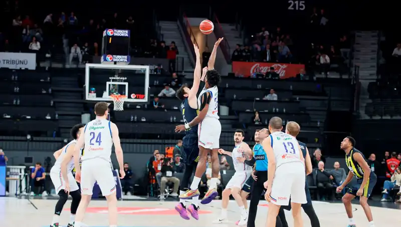 Anadolu Efes-Panathinaikos Maçı: Tarih ve Saat Bilgileriyle Kaçırmayın!