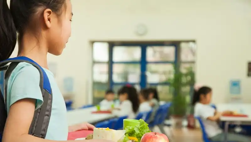 İspanya, Obeziteyle Mücadelede Yağlı Yiyecekleri Menülerden Kaldırıyor!