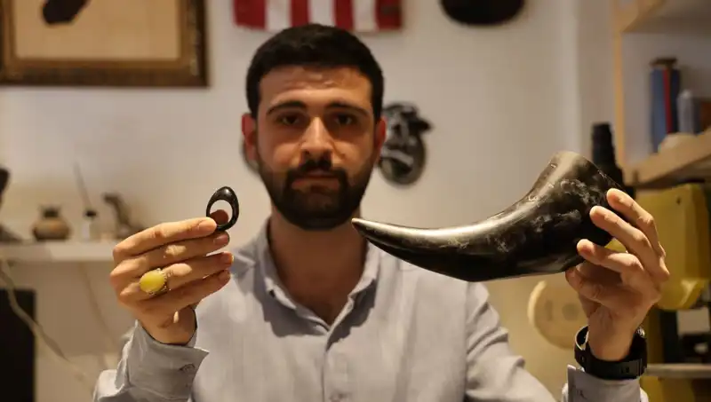 Türk Savaşçıların Gizemli Ekipmanı: Manda Boynuzu Kullanımı ve Tarihi