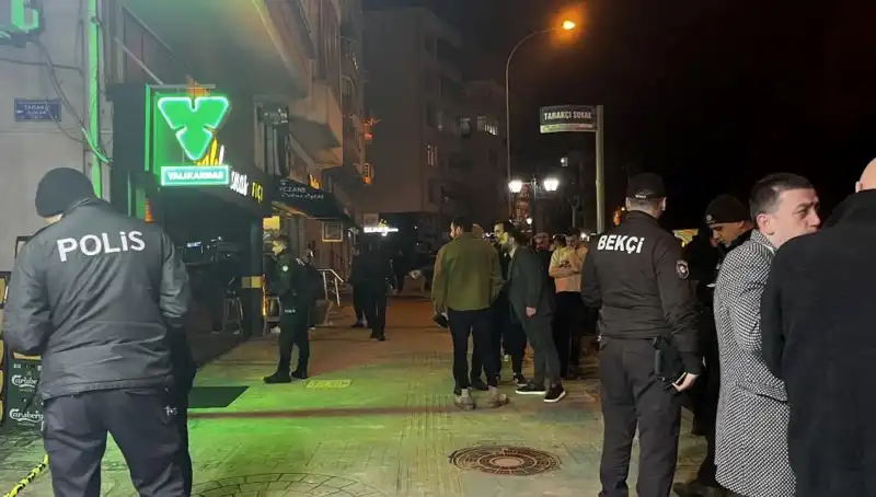 Eğlence Mekanında Silahlı Saldırı: Hayatını Kaybeden 1 Kişi, İki Yaralı!