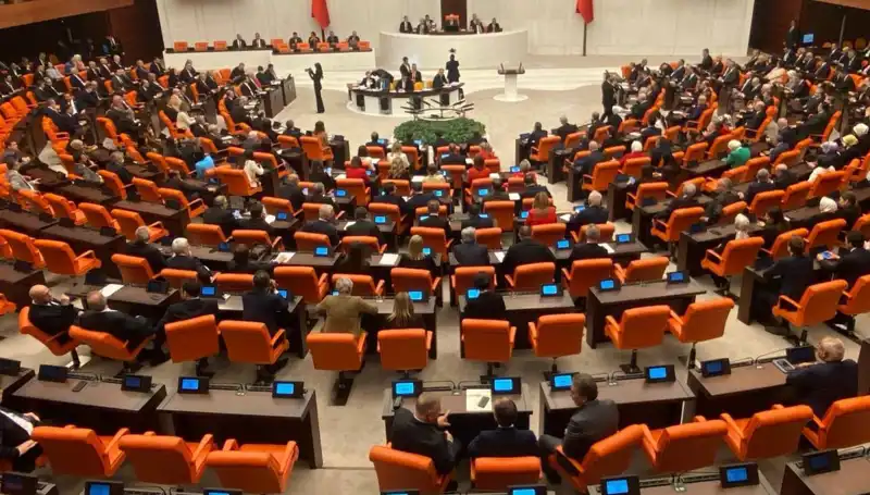 TBMM Komisyonları Çalışmalarını Sürdürüyor: Yeni Kararlar Ne Getiriyor?